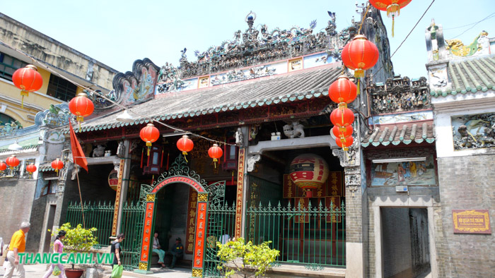 Chùa Bà Thiên Hậu – Ngôi chùa cổ mang đậm kiến trúc người Hoa