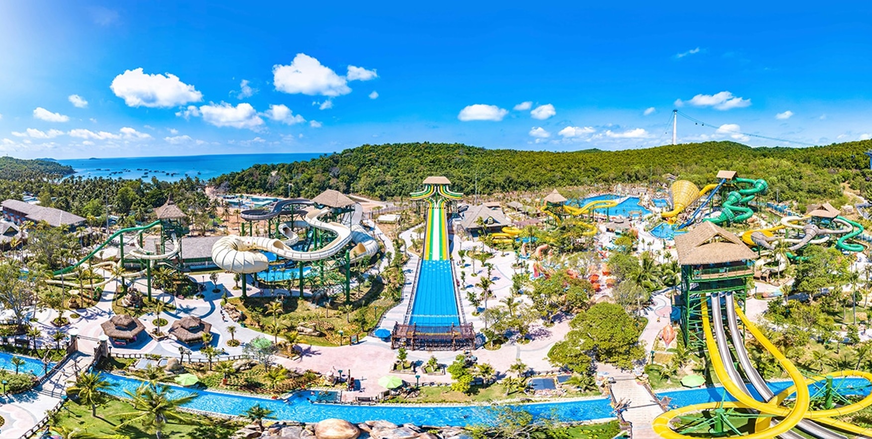 Khám phá Công viên nước Aquatopia - nơi vui chơi tuyệt vời